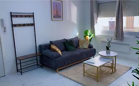 OT Appart City Logement élégant et central